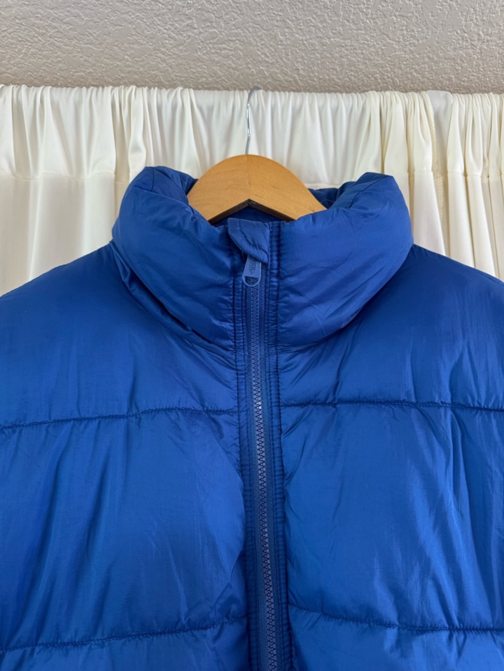 Free People FP Movement In A Bubble Puffer Vest Royal Blue Sz S Oversized Active - Picture 2 of 6